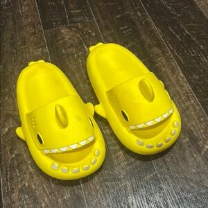 Yellow Kids Shark Slides - big kid 4.5